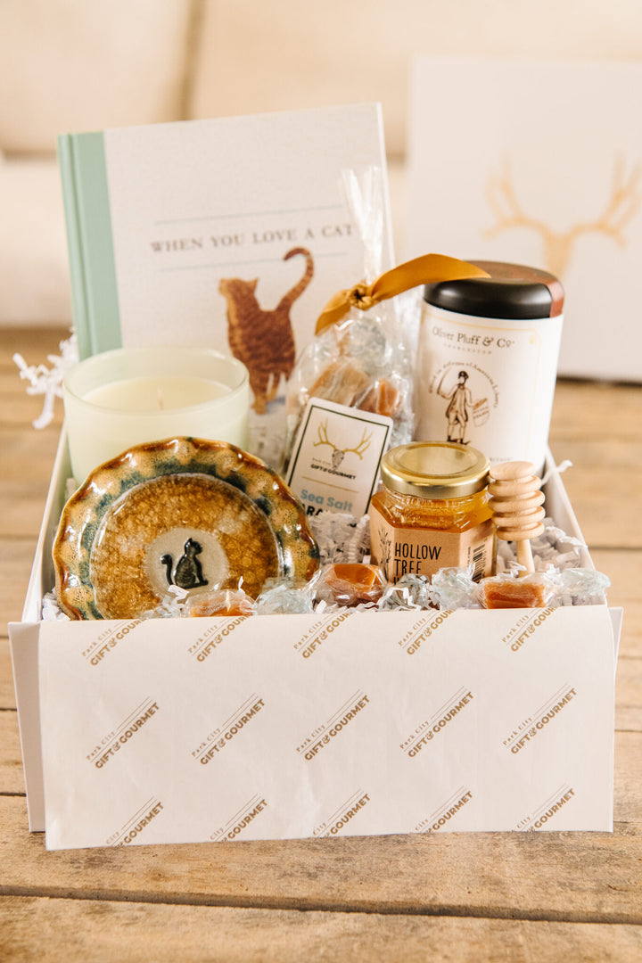Cat Lover’s Gift Box